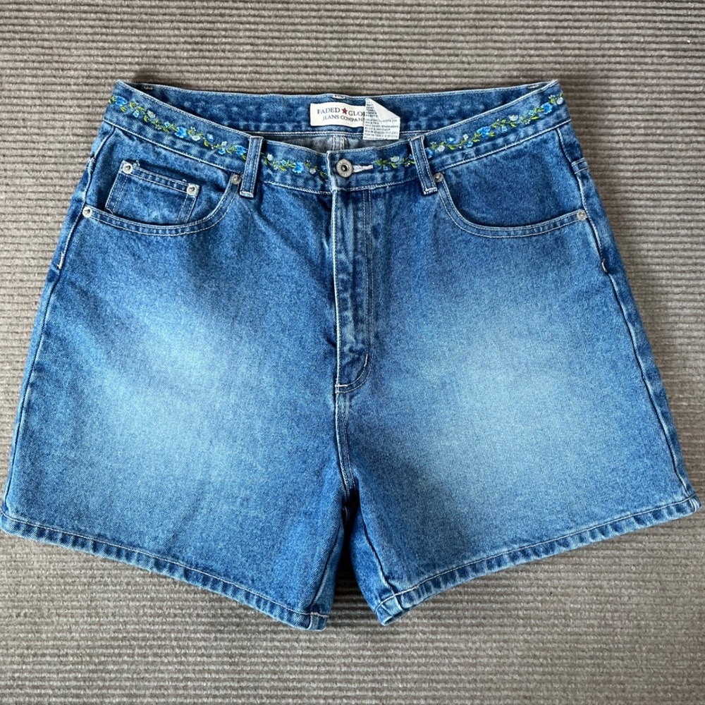 Y2K 90s Wear Womens Blue Floral Embroidered Denim Short High Rise Size 16 Cotton